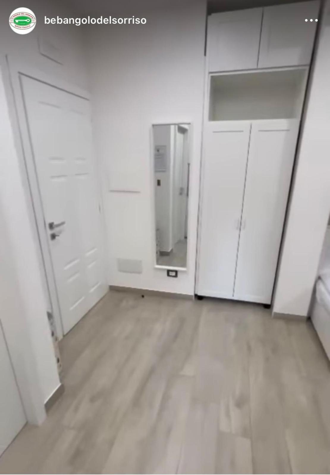 L'Angolo Del Sorriso Neapol Zewnętrze zdjęcie